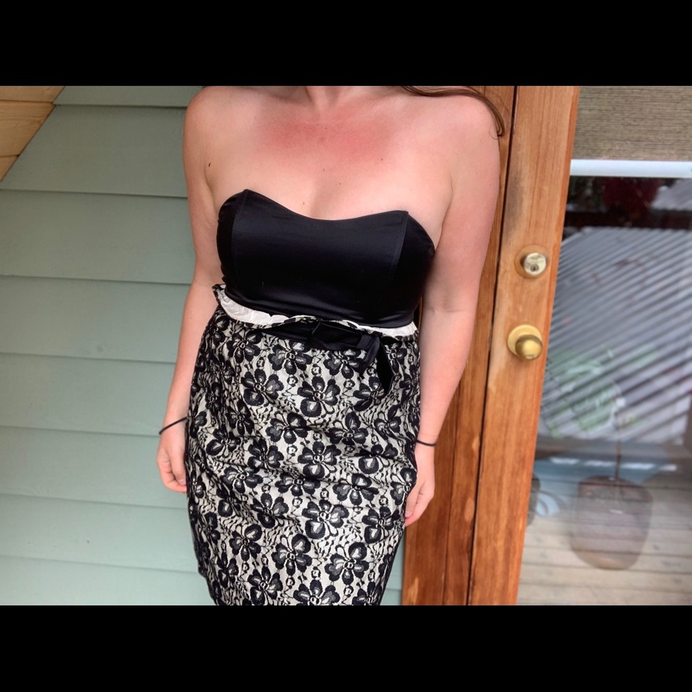 Fun cocktail dress satin and lace size tie back